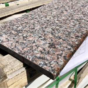 Гранитная плитка для мощения (Paving granite tile) G562 1500x350x30мм F