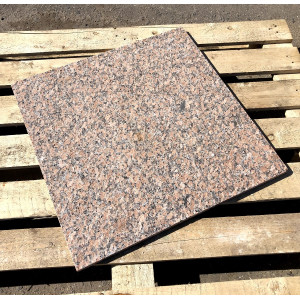 Гранитная плитка для мощения (Paving granite tile) G562 600x600x30мм F