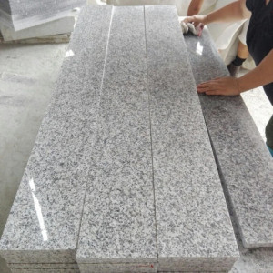 Гранитная плитка для мощения (Paving granite tile) G604 1500x150x20мм P