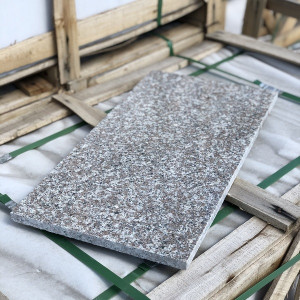 Гранитная плитка для мощения (Paving granite tile) G664 600x300x18мм P