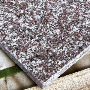 Гранитная плитка для мощения (Paving granite tile) G664 600x600x18мм P