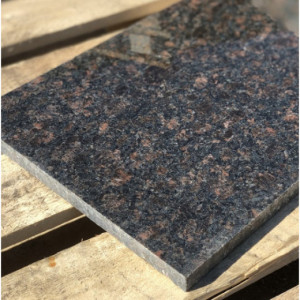 Гранитная плитка для мощения (Paving granite tile) Tan Brown 600x600x18мм P